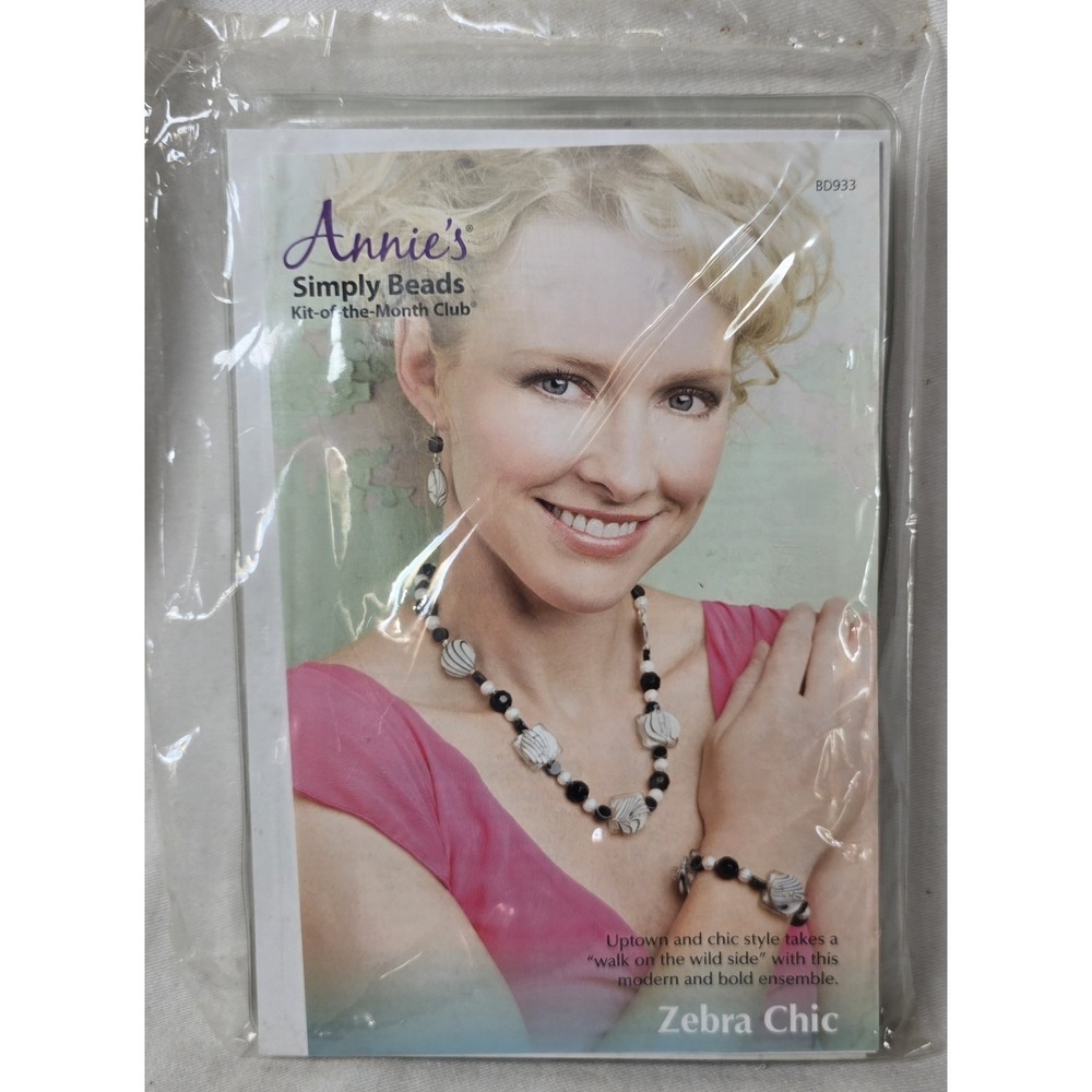 Annie's Simply Beads Kit Of The Month "Zebra Chic" BD933‎ Necklace